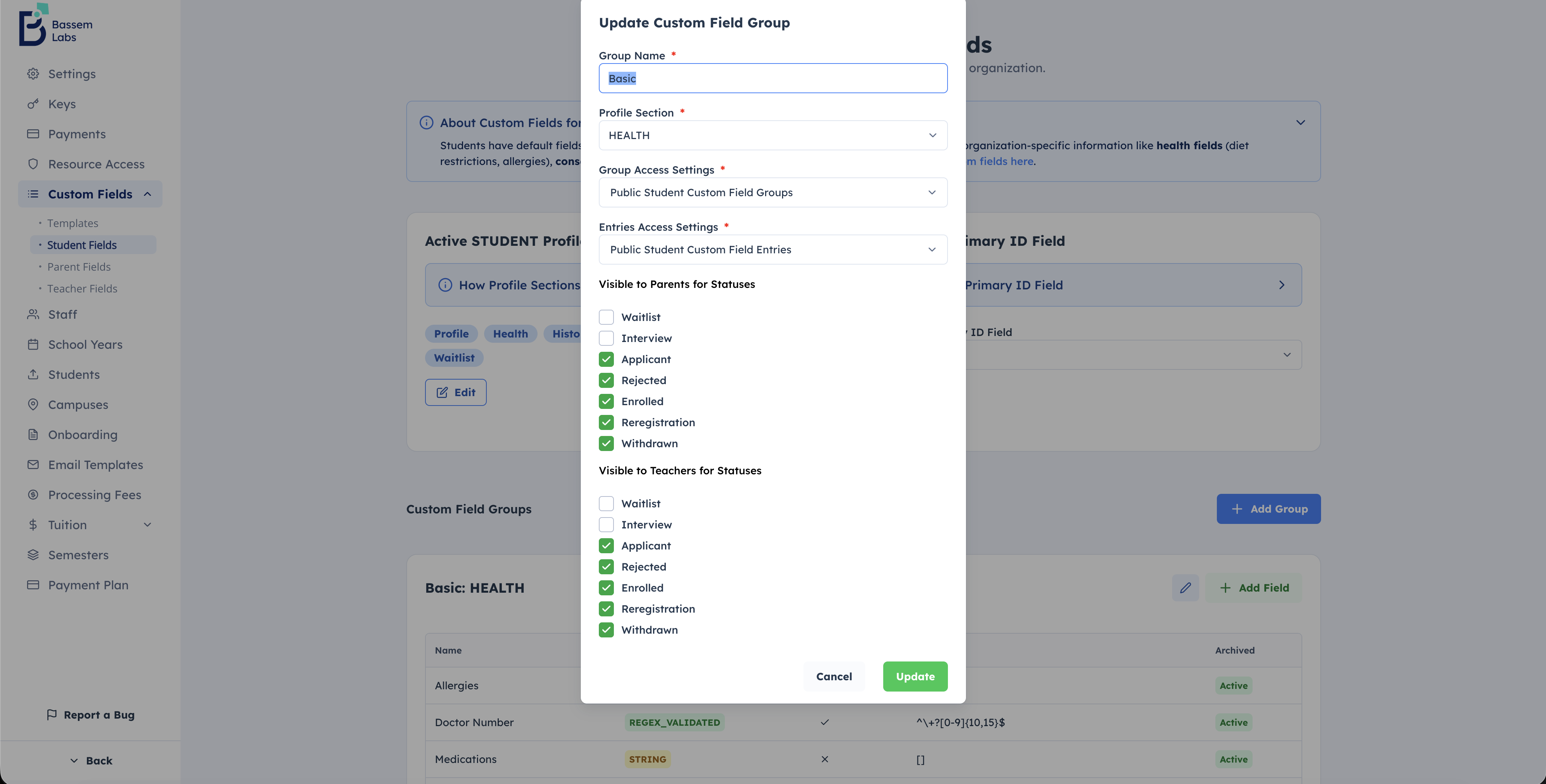 Custom field group access settings for re-registration statuses