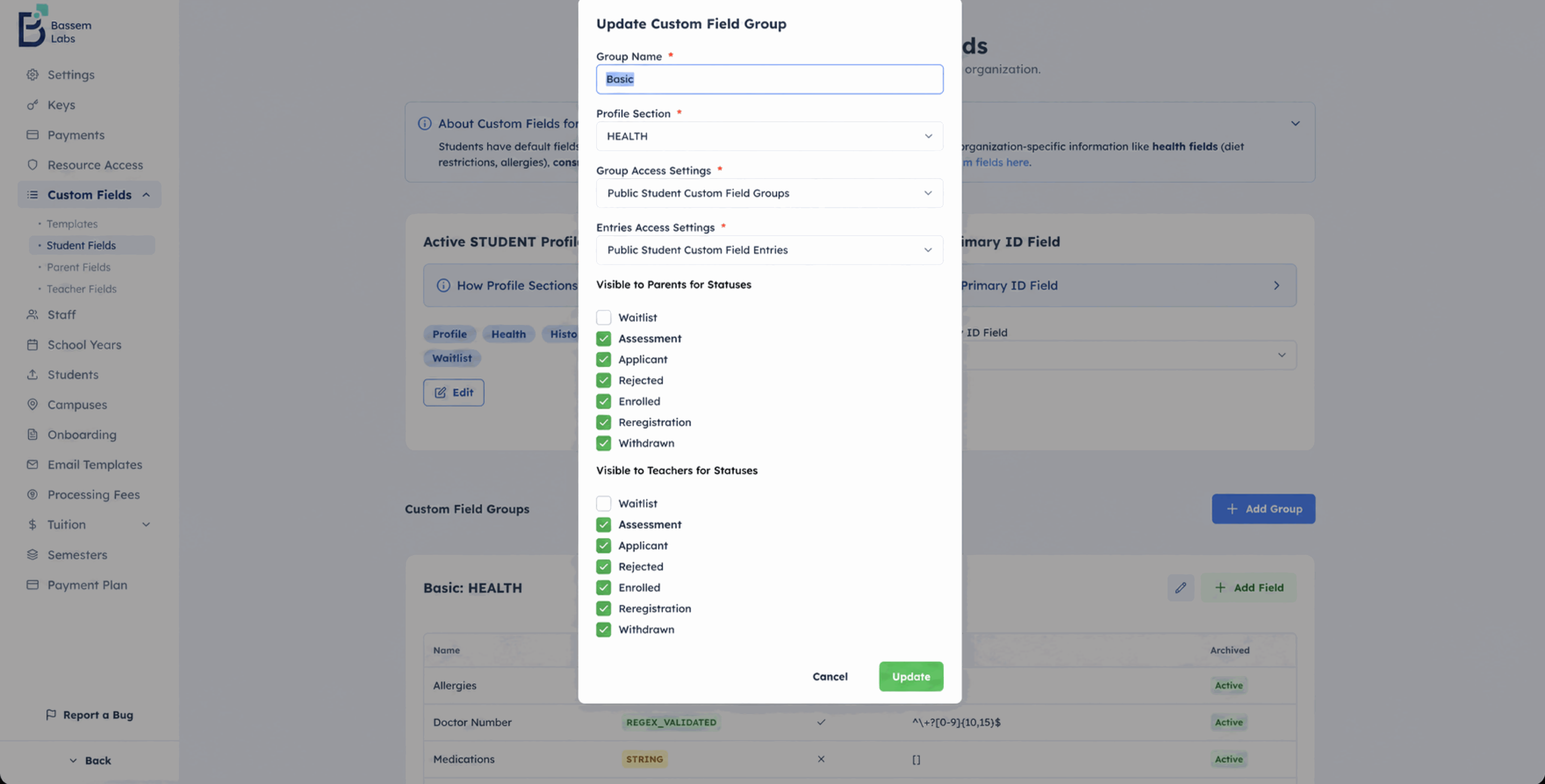 Custom field group access settings for re-registration statuses